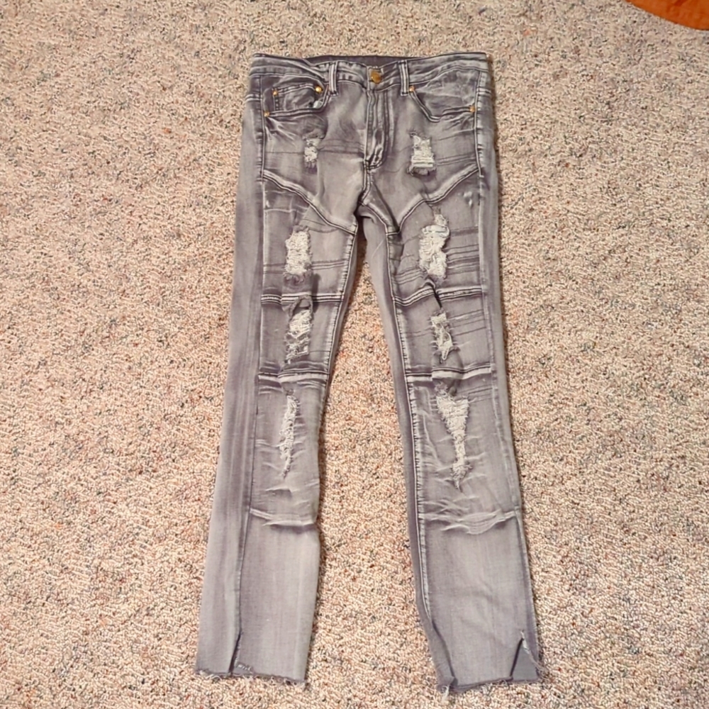 Men's ripped skinny jeans